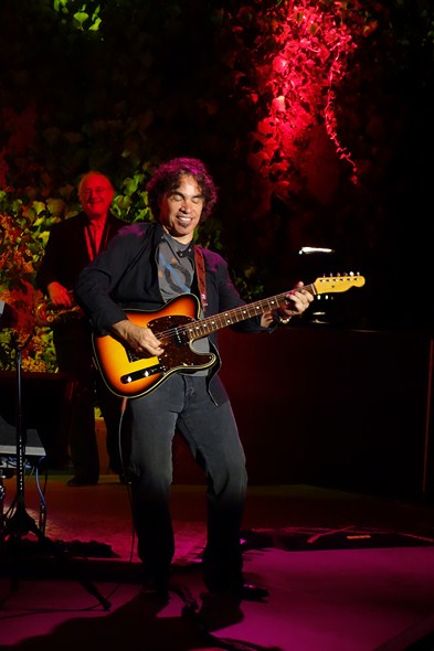 Daryl-Hall-John-Oates-Concert-Review-Mountain-Winery-2012-Rock-Subculture-X-001