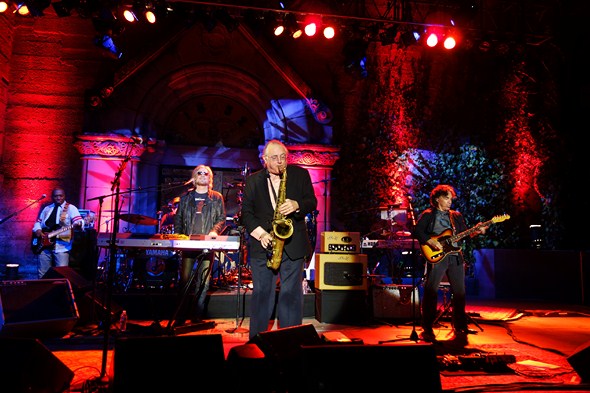 Daryl-Hall-John-Oates-Concert-Review-Mountain-Winery-2012-Rock-Subculture-X-001