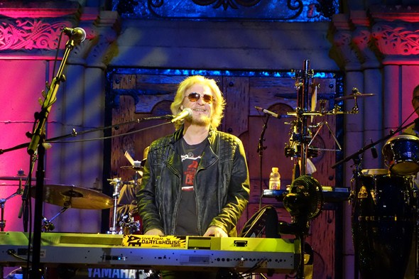 Daryl-Hall-John-Oates-Concert-Review-Mountain-Winery-2012-Rock-Subculture-X-001