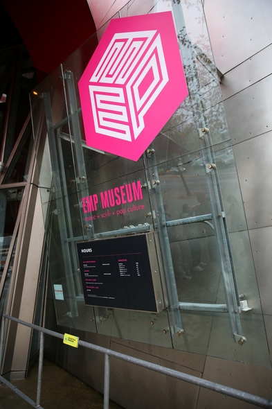 EMP-Museum-Seattle-Music-Movie-Prop-Memorabilia-Nirvana-Horror-Sci-Fi-Original-Prop-Blog-Rock-Subculture-Review-Report-Coverage-News-RSJ