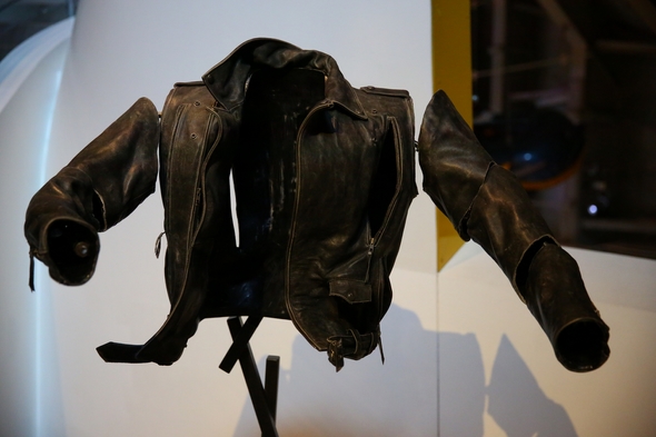 EMP-Museum-Seattle-Music-Movie-Prop-Memorabilia-Nirvana-Horror-Sci-Fi-Original-Prop-Blog-Rock-Subculture-Review-Report-Coverage-News-RSJ