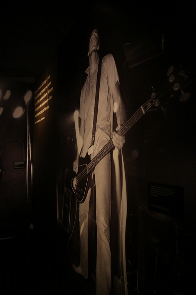 EMP-Museum-Seattle-Music-Movie-Prop-Memorabilia-Nirvana-Horror-Sci-Fi-Original-Prop-Blog-Rock-Subculture-Review-Report-Coverage-News-RSJ