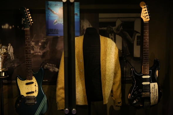 EMP-Museum-Seattle-Music-Movie-Prop-Memorabilia-Nirvana-Horror-Sci-Fi-Original-Prop-Blog-Rock-Subculture-Review-Report-Coverage-News-RSJ