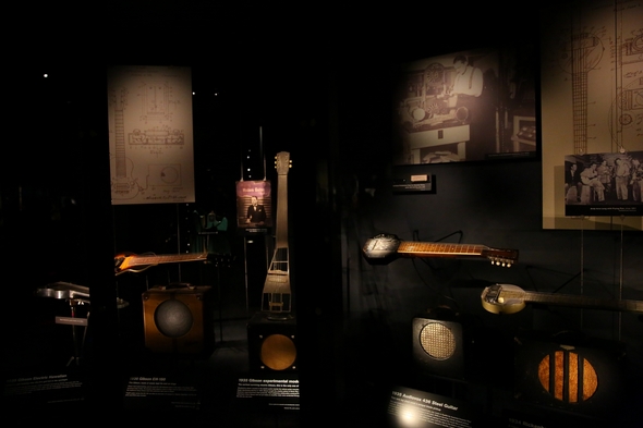EMP-Museum-Seattle-Music-Movie-Prop-Memorabilia-Nirvana-Horror-Sci-Fi-Original-Prop-Blog-Rock-Subculture-Review-Report-Coverage-News-RSJ