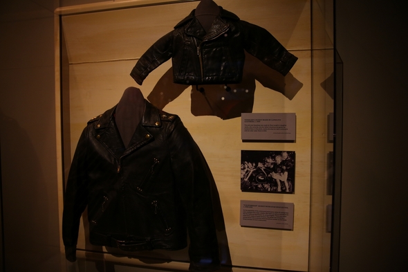 EMP-Museum-Seattle-Music-Movie-Prop-Memorabilia-Nirvana-Horror-Sci-Fi-Original-Prop-Blog-Rock-Subculture-Review-Report-Coverage-News-RSJ