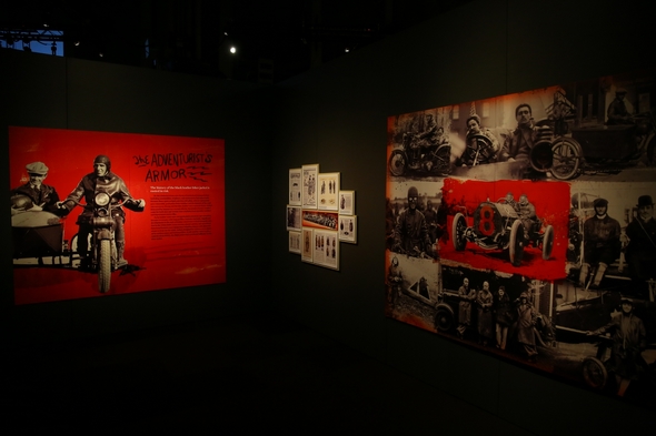 EMP-Museum-Seattle-Music-Movie-Prop-Memorabilia-Nirvana-Horror-Sci-Fi-Original-Prop-Blog-Rock-Subculture-Review-Report-Coverage-News-RSJ