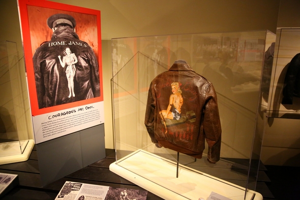 EMP-Museum-Seattle-Music-Movie-Prop-Memorabilia-Nirvana-Horror-Sci-Fi-Original-Prop-Blog-Rock-Subculture-Review-Report-Coverage-News-RSJ