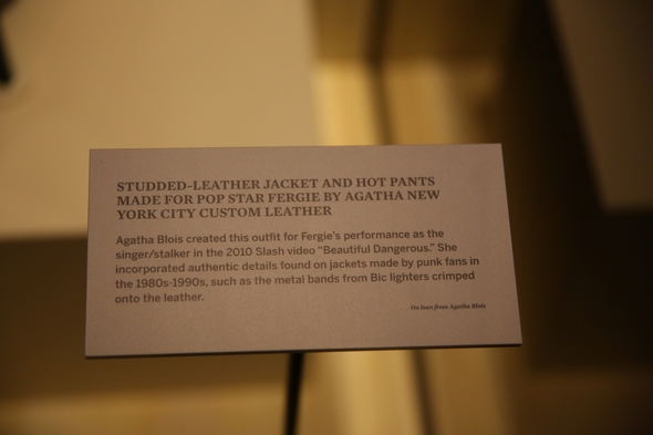 EMP-Museum-Seattle-Music-Movie-Prop-Memorabilia-Nirvana-Horror-Sci-Fi-Original-Prop-Blog-Rock-Subculture-Review-Report-Coverage-News-RSJ