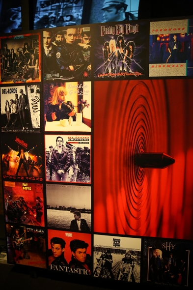 EMP-Museum-Seattle-Music-Movie-Prop-Memorabilia-Nirvana-Horror-Sci-Fi-Original-Prop-Blog-Rock-Subculture-Review-Report-Coverage-News-RSJ