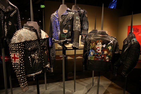 EMP-Museum-Seattle-Music-Movie-Prop-Memorabilia-Nirvana-Horror-Sci-Fi-Original-Prop-Blog-Rock-Subculture-Review-Report-Coverage-News-RSJ