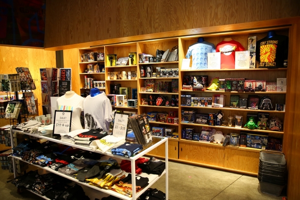 EMP-Museum-Seattle-Music-Movie-Prop-Memorabilia-Nirvana-Horror-Sci-Fi-Original-Prop-Blog-Rock-Subculture-Review-Report-Coverage-News-RSJ