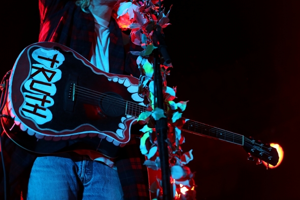 Grouplove-Live-Music-Concert-Review-2012-Las-Vegas-Cosmopolitan-Rock-Subculture-01-RSJ