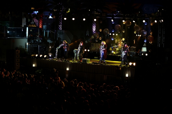 Grouplove-Live-Music-Concert-Review-2012-Las-Vegas-Cosmopolitan-Rock-Subculture-01-RSJ