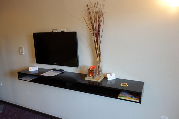 Tangerine-Hotel-Motel-Travel-Review-TripAdvisor-Burbank-Photo-Rated-01