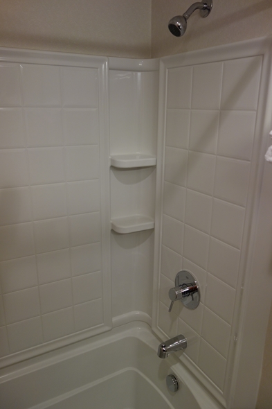 Tangerine-Hotel-Motel-Travel-Review-TripAdvisor-Burbank-Photo-Rated-01