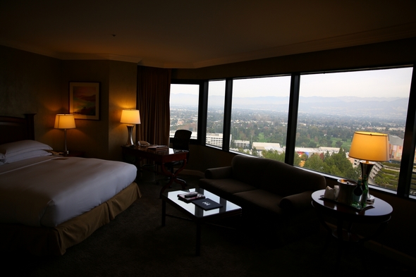 Hilton-Los-Angeles-Universal-City-Resort-Review-Photos-Trip-Advisor-Rock-Subculture-18
