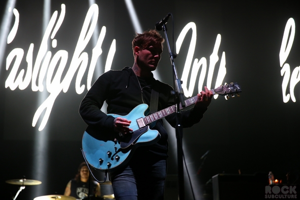 Not-So-Silent-Night-1-One-Live-105-Concert-Review-Photos-Oakland-2012-Gaslight-Anthem-01-RSJ