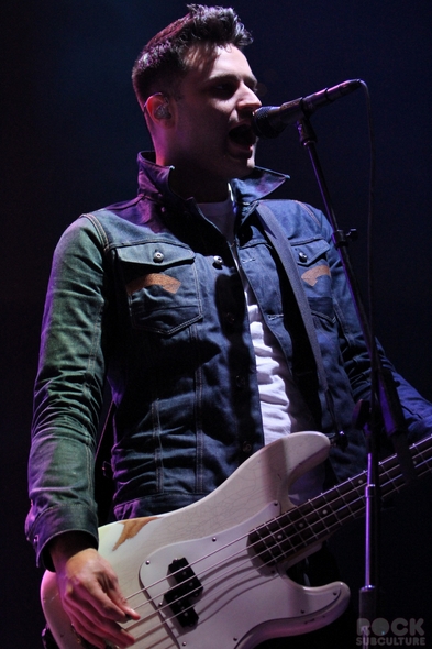 Not-So-Silent-Night-1-One-Live-105-Concert-Review-Photos-Oakland-2012-Gaslight-Anthem-01-RSJ