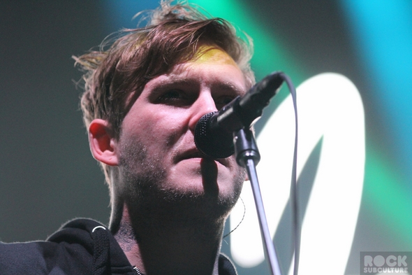Not-So-Silent-Night-1-One-Live-105-Concert-Review-Photos-Oakland-2012-Gaslight-Anthem-01-RSJ