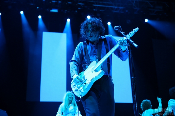 Not-So-Silent-Night-1-One-Live-105-Concert-Review-Photos-Oakland-2012