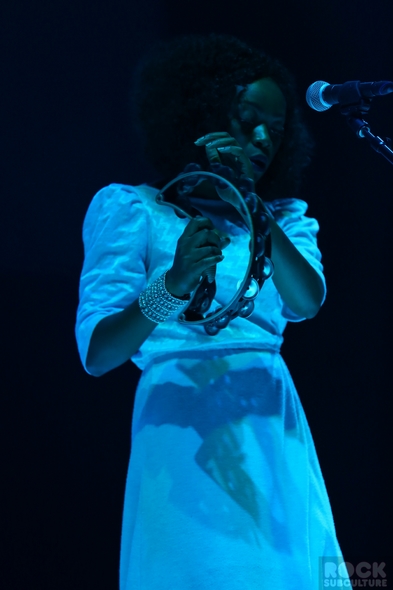 Not-So-Silent-Night-1-One-Live-105-Concert-Review-Photos-Oakland-2012