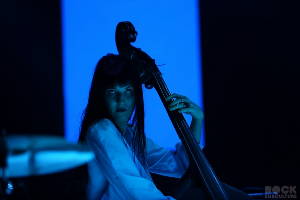 Not-So-Silent-Night-1-One-Live-105-Concert-Review-Photos-Oakland-2012