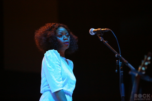 Not-So-Silent-Night-1-One-Live-105-Concert-Review-Photos-Oakland-2012