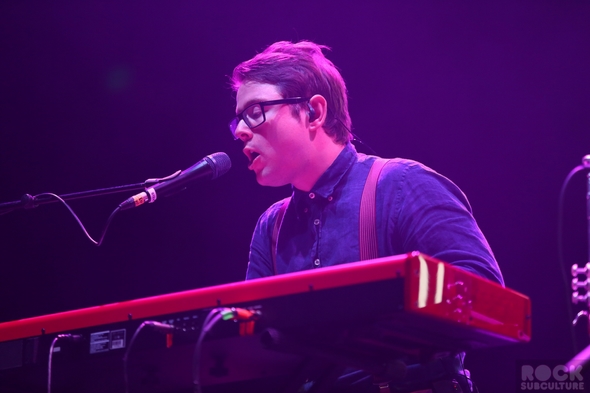 Not-So-Silent-Night-1-One-Live-105-Concert-Review-Photos-Oakland-2012-RSJ