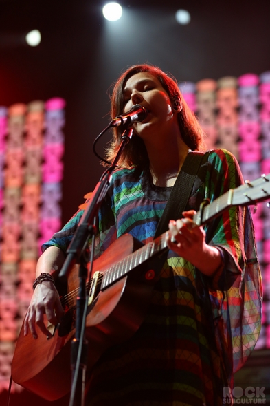 Not-So-Silent-Night-1-One-Live-105-Concert-Review-Photos-Oakland-2012-RSJ