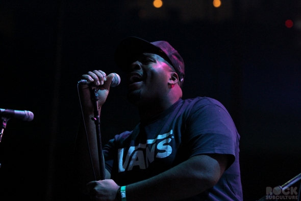 Not-So-Silent-Night-1-One-Live-105-Concert-Review-Photos-Oakland-2012-RSJ