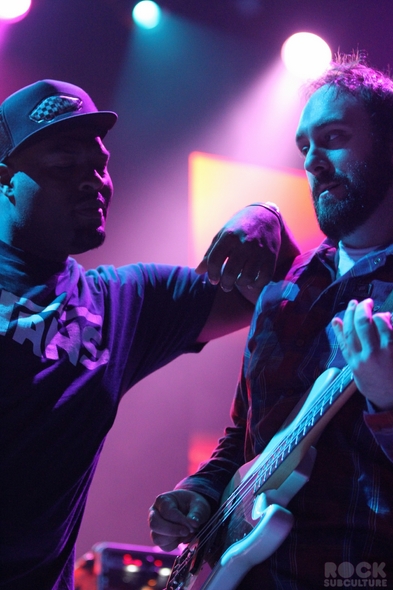 Not-So-Silent-Night-1-One-Live-105-Concert-Review-Photos-Oakland-2012-RSJ