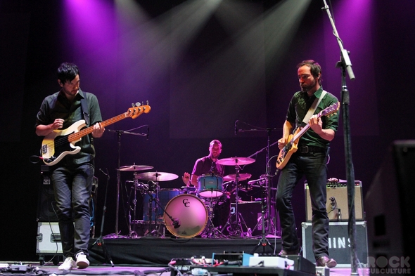 Not-So-Silent-Night-1-One-Live-105-Concert-Review-Photos-Oakland-2012-RSJ