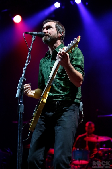 Not-So-Silent-Night-1-One-Live-105-Concert-Review-Photos-Oakland-2012-RSJ