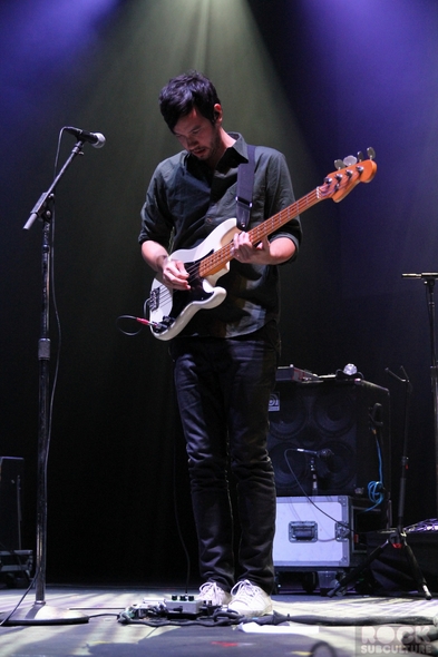 Not-So-Silent-Night-1-One-Live-105-Concert-Review-Photos-Oakland-2012-RSJ