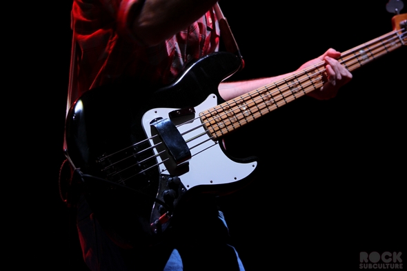 Not-So-Silent-Night-1-One-Live-105-Concert-Review-Photos-Oakland-2012-RSJ