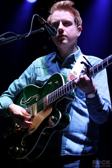 Not-So-Silent-Night-1-One-Live-105-Concert-Review-Photos-Oakland-2012-RSJ