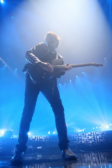 Muse-Concert-Review-2013-Oracle-Arena-Oakland-California-January-Rock-Subculture-001-RSJ