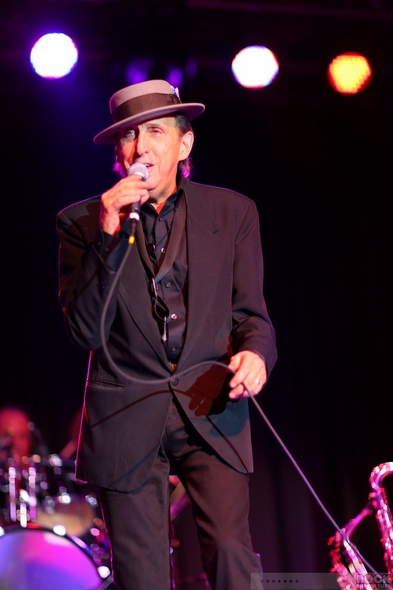 Crystal-Gayle-Live-Concert-Review-2013-Thunder-Valley-Lincoln-California-Tour-01-RSJ