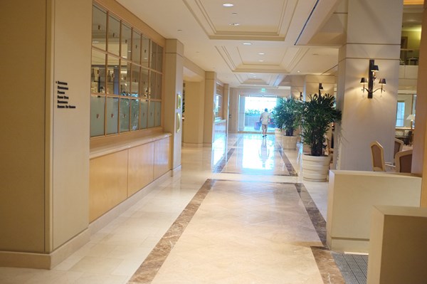 Hilton-LAX-Los-Angeles-Airport-Hotel-Review-Trip-Advisor-Photos-Resort-03
