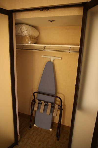 Hilton-LAX-Los-Angeles-Airport-Hotel-Review-Trip-Advisor-Photos-Resort-33