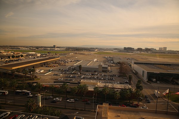 Hilton-LAX-Los-Angeles-Airport-Hotel-Review-Trip-Advisor-Photos-Resort-37