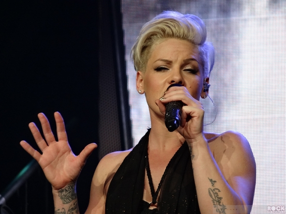 P!nk-Pink-Concert-Review-2013-Tour-Truth-About-Love-San-Jose-HP-Pavilion-Photos-Rock-Subculture-Journal