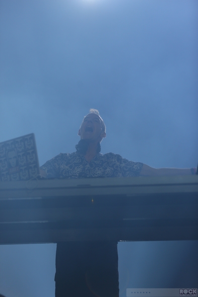 Caprices-Festival-2013-Crans-Montana-Switerland-Concert-Review-Day-2-March-9-Fatboy-Slim-Nas-Cody-ChesnuTT-101-RSJ