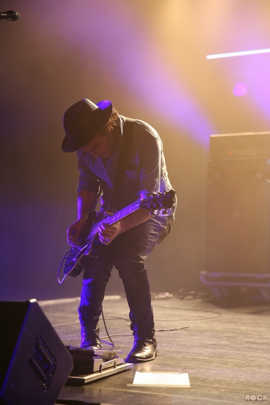 Metric-Live-Concert-Review-April-17-2013-Mondavi-Center-UC-Davis-California-Photos-299-RSJ