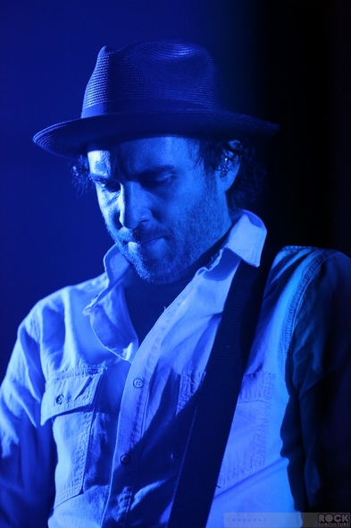 Metric-Live-Concert-Review-April-18-2013-Fox-Theater-Oakland-California-Photos-101-RSJ
