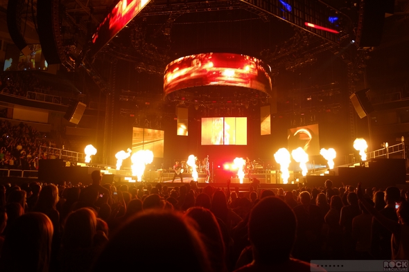 Rihanna-Concert-Review-2013-High-Resolution-Photography-Unapologetic-San-Jose-HP-Pavilion-Diamonds-World-Tour-101-RSJ