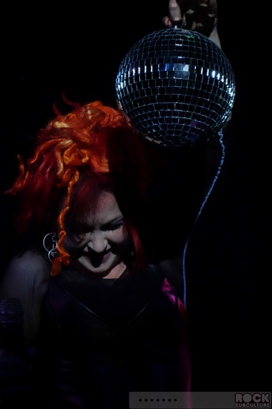 Cyndi-Lauper-Shes-So-Unusual-30th-Anniversary-Tour-2013-Concert-Review-Photos-Crest-Theatre-Sacramento-June-19-01-RSJ