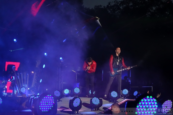 Muse-Concert-Review-Royal-Horse-Guard-Parade-London-World-War-Z-Paramount-Movie-Premiere-Photos-001-RSJ