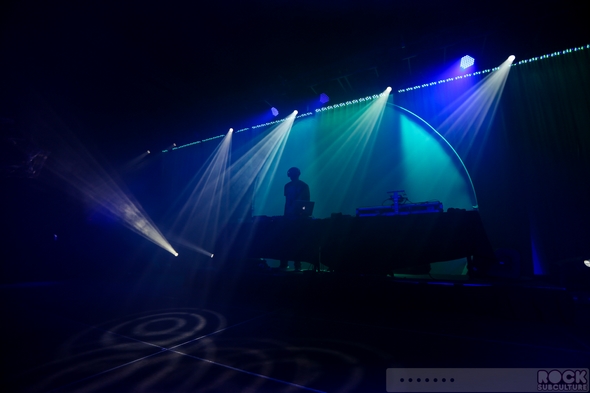 Concert-Review-Hip-Hop-Halloween-House-Party-2013-V101-Whodini-Kurtis-Blow-Rob-Base-Thunder-Valley-Casino-October-25-Photos-001-RSJ