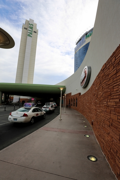 Palms-Hotel-Resort-Casino-Las-Vegas-Nevada-Hotel-Review-Travel-Advisor-01-RSJ